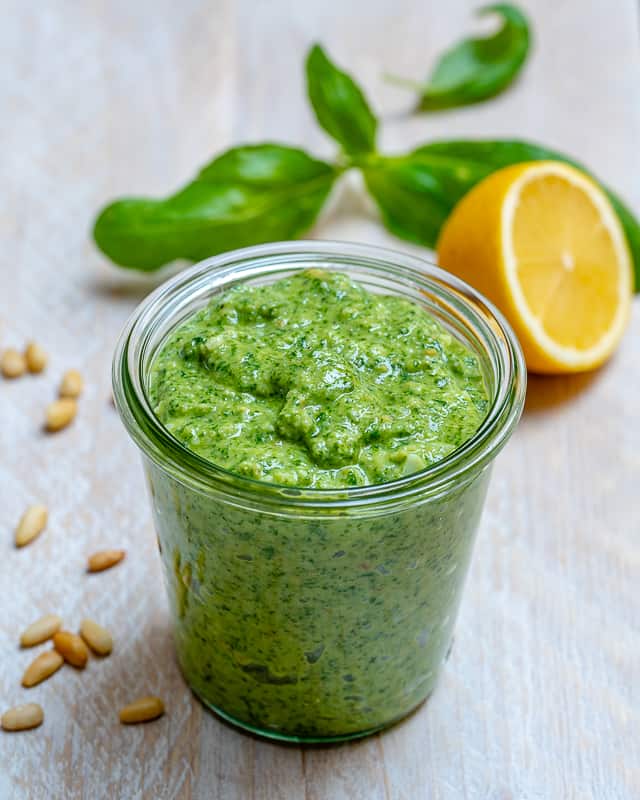 Nutritious Homemade Pesto Sauce Recipe for a Healthy Meal