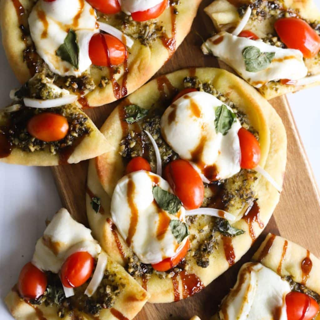 Flatbread Salad Recipe A Refreshing Twist on a Classic Dish